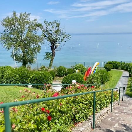 Front Lake Amazing View Manerba del Garda Exteriör bild
